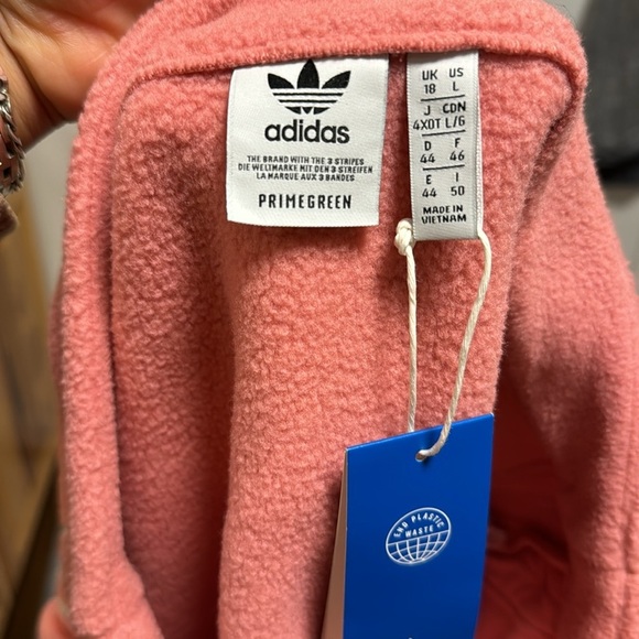 Adidas fleece skirt in hazy rose. NWT. Size US Large - Picture 7 of 7